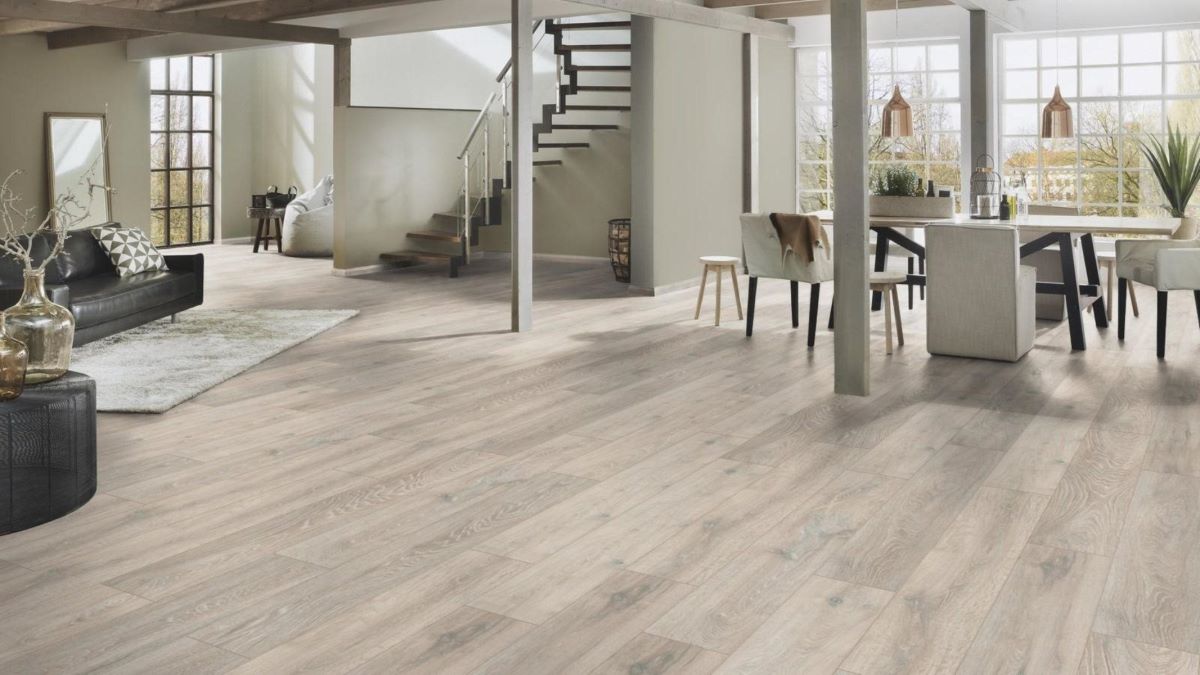 Ламинат "Kronospan" Super Natural Classic Дуб Колорадо 5543 (1285*192*8 мм) — купить в Йошкар-Оле